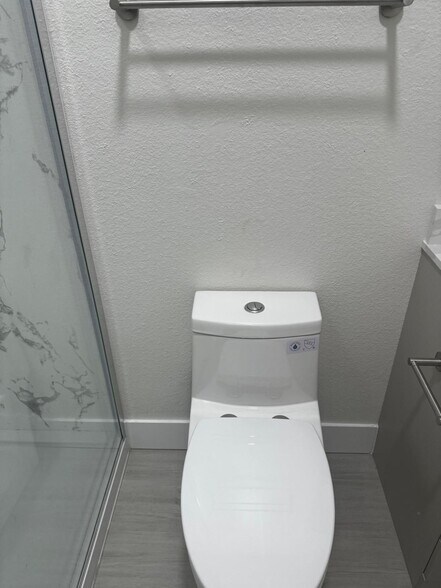 Building Photo - 2125 Moffett Rd