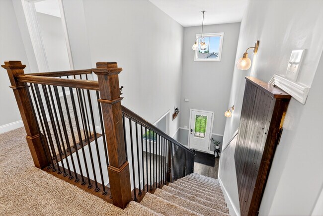 Building Photo - 104 Woodtrace Ct