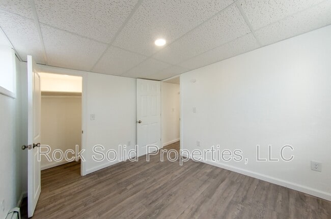 Building Photo - 1301 E 23rd St