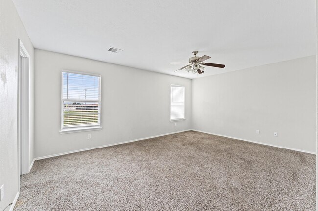 Building Photo - 7642 Appleberry Dr