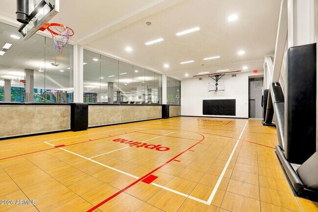 Building Photo - 7151 E Rancho Vista Dr