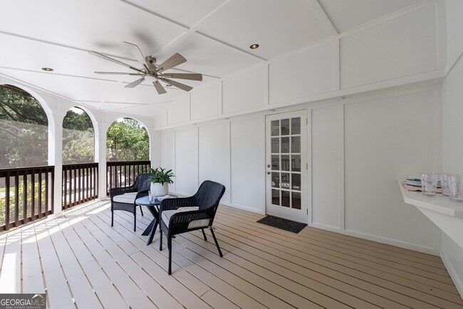 Building Photo - 459 Atlanta Country Club Dr