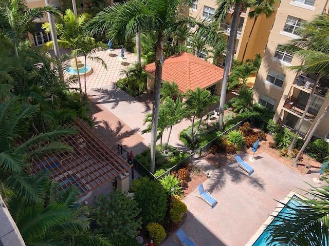 Building Photo - 1801 N Flagler Dr