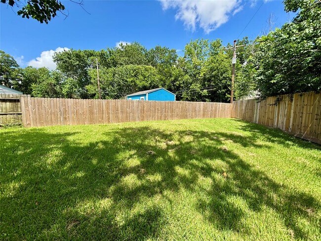Building Photo - 11802 Sorsby Way
