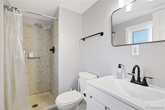 Building Photo - 404 Shield Rd