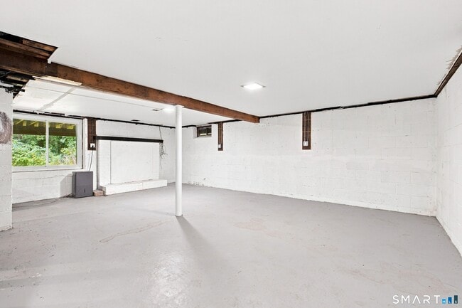 Building Photo - 1448 New Haven Ave