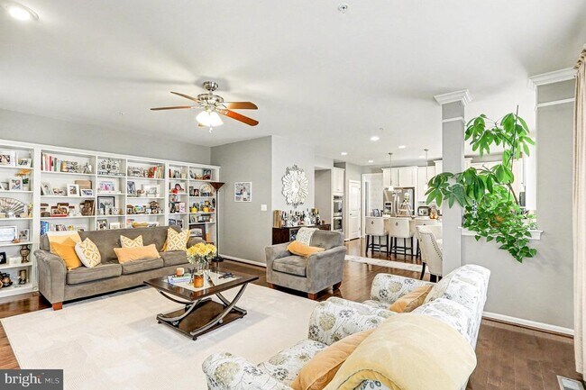 Building Photo - 13773 Night Sky Dr