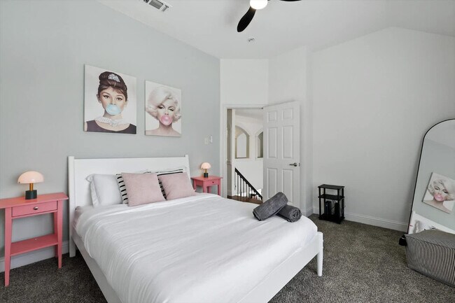 Building Photo - 5795 Brighton Ct