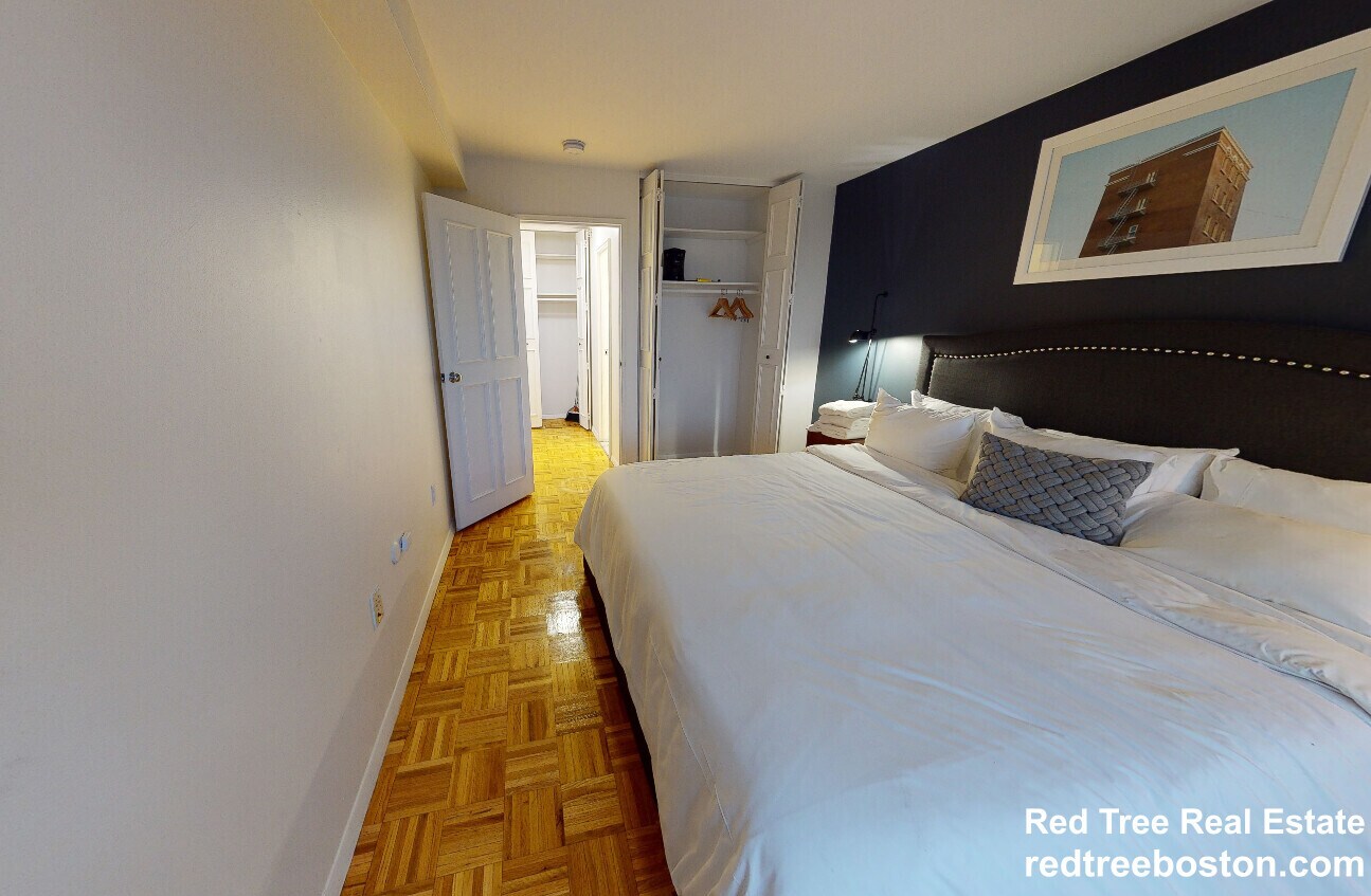 Building Photo - 175 Freeman St