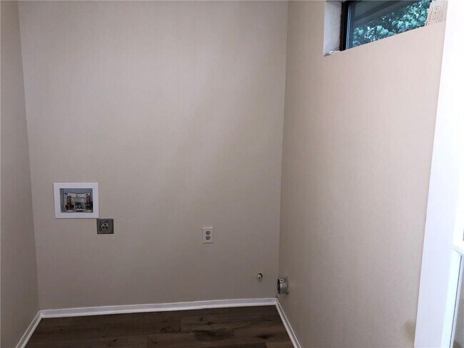 Building Photo - 2008 Conestoga Trail