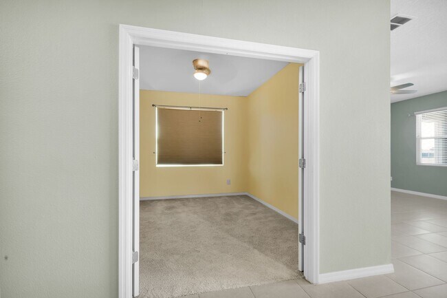 Building Photo - Gated 55+ JB Ranch 3/2 Home