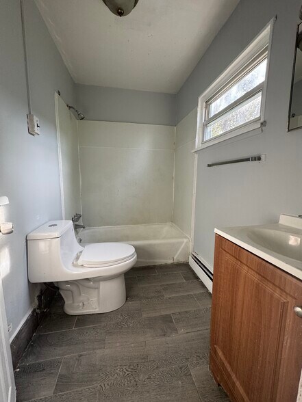 Building Photo - 1217 Arrott St