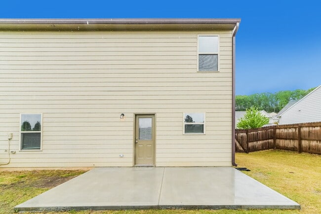 Building Photo - 20 Culver Ridge Dr