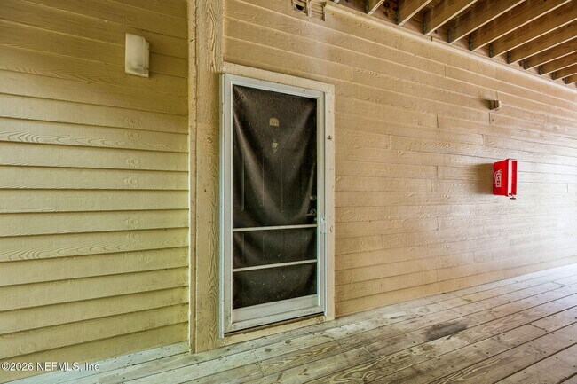 Building Photo - 170 Veracruz Dr