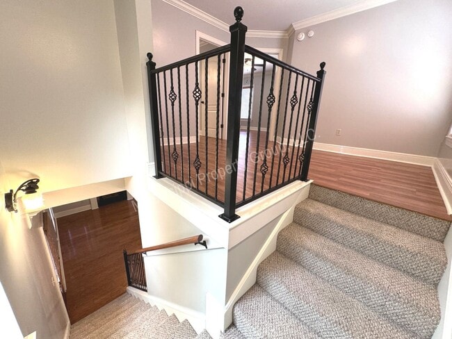 Building Photo - 3BR/3BA For Rent