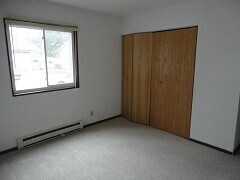 Bedroom - 1810-1818 Bloedel Ave