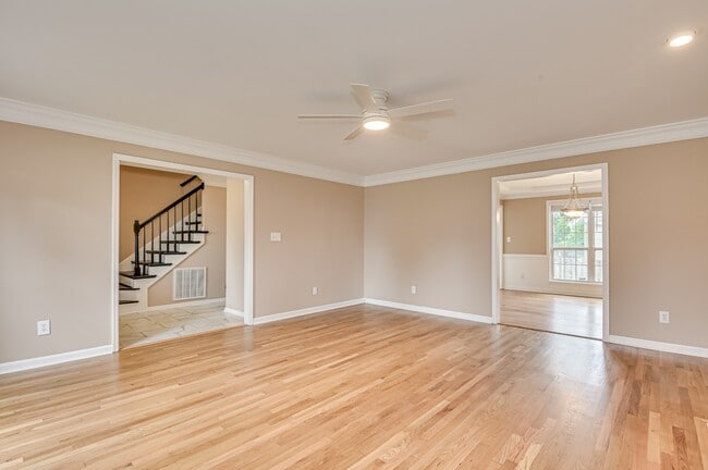 Building Photo - 4111 Eagle Nest Dr