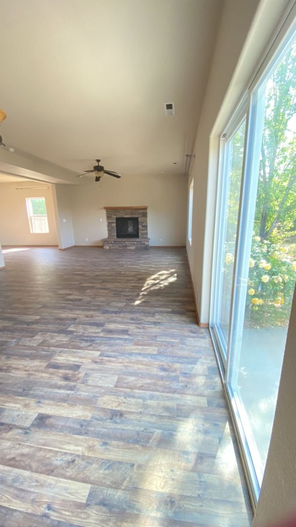 Building Photo - Live Where Convenience Meets Comfort