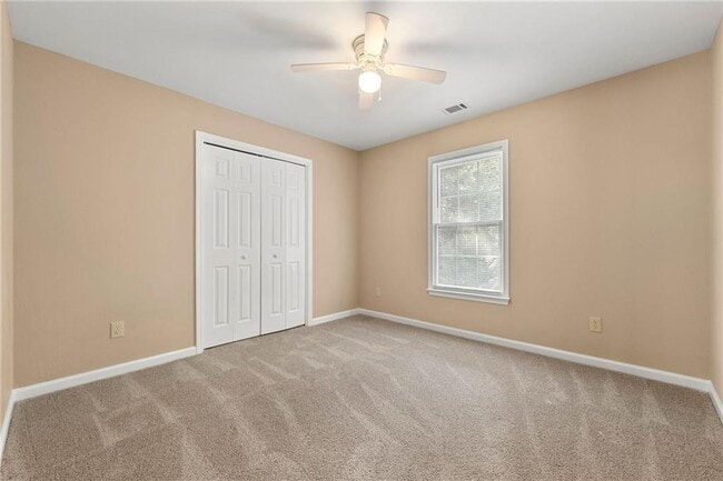 Building Photo - 158 Kenley Ct