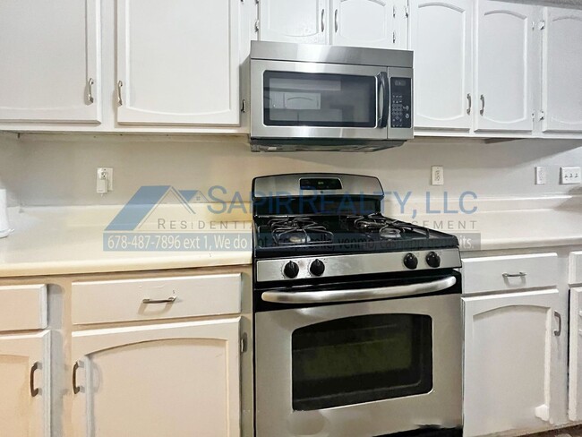 Building Photo - 4904 Fenbrook Ct