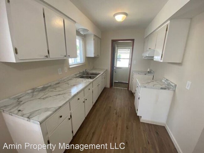 Building Photo - 3 br, 2 bath House - 8520 Continental
