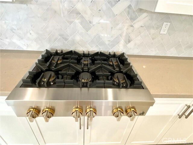 Building Photo - 222 Parkwood