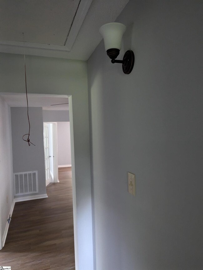 Building Photo - 507 Carver St