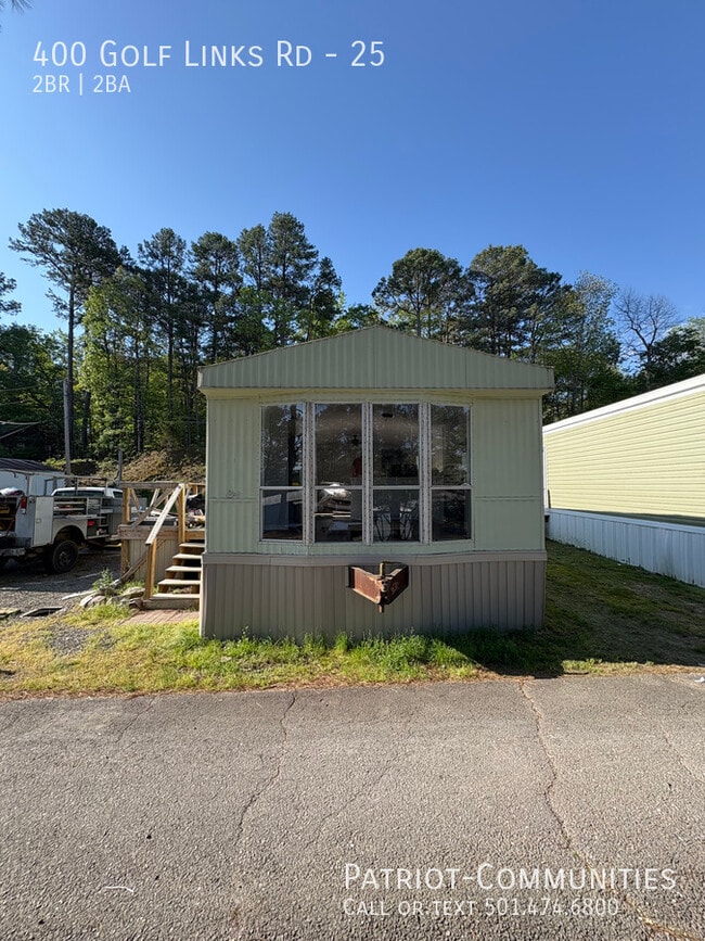 Building Photo - 400 Golf Links Rd