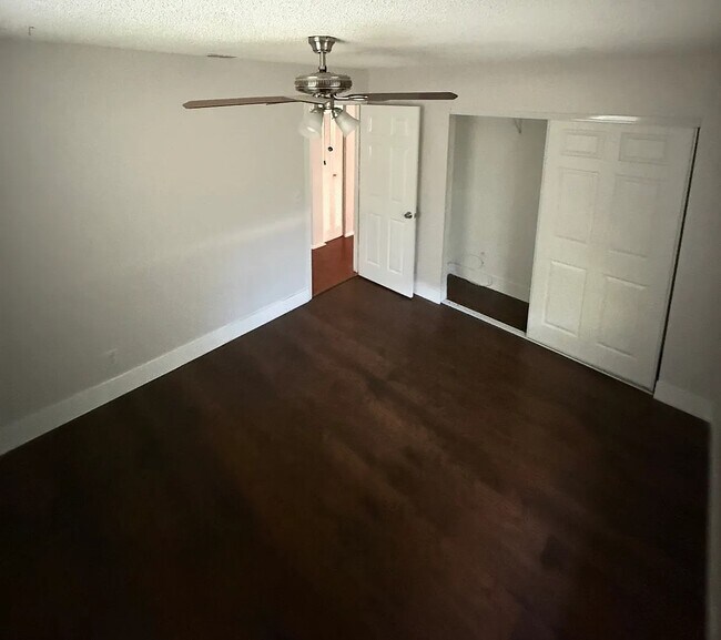 Building Photo - 9883 Liberty Ct