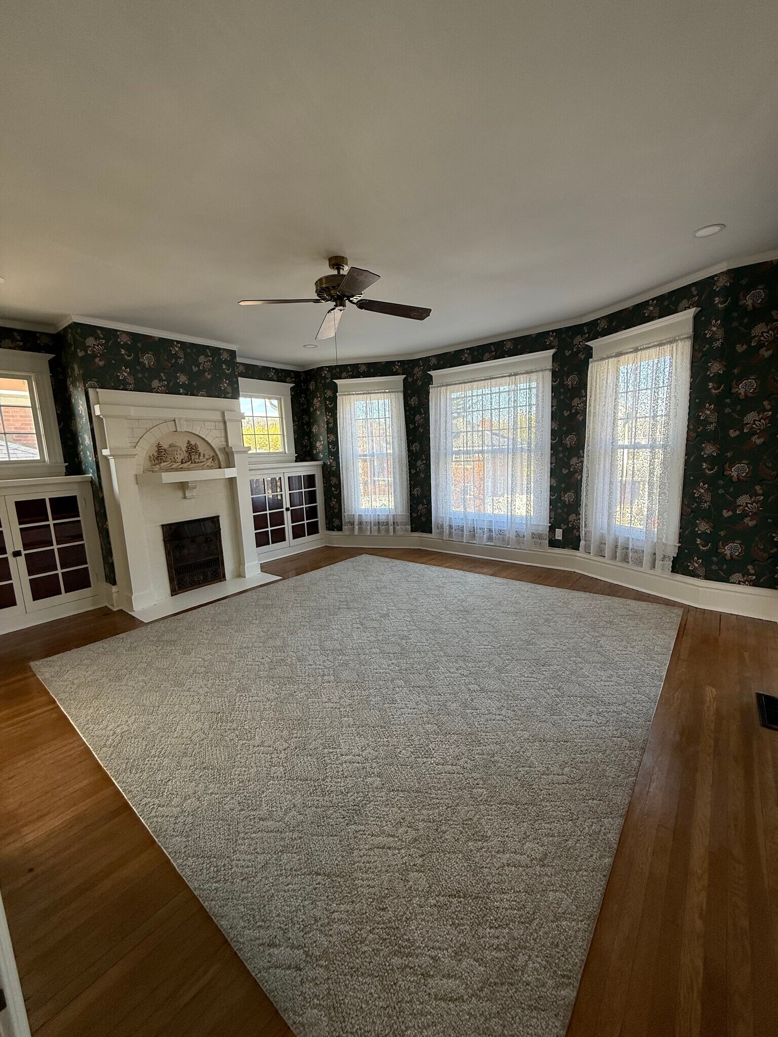 Living room - 10 Rockledge Rd