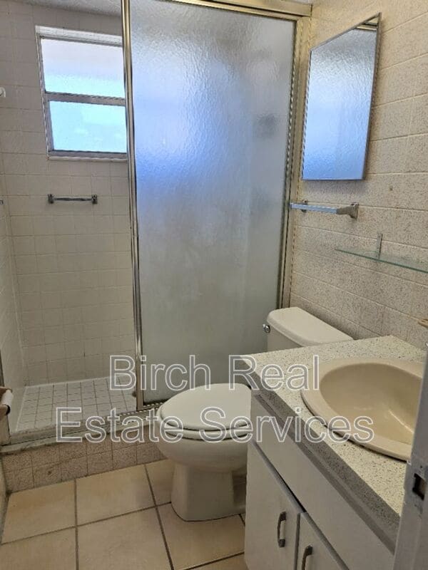 Building Photo - 7602 Cumber Dr