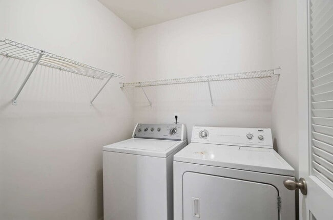 Building Photo - 4-Bedroom Home in Lexington Park at Amberl...