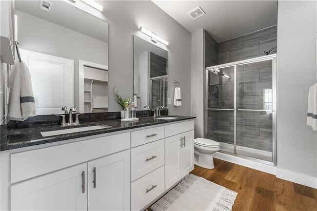 Building Photo - 3708 S 38th St