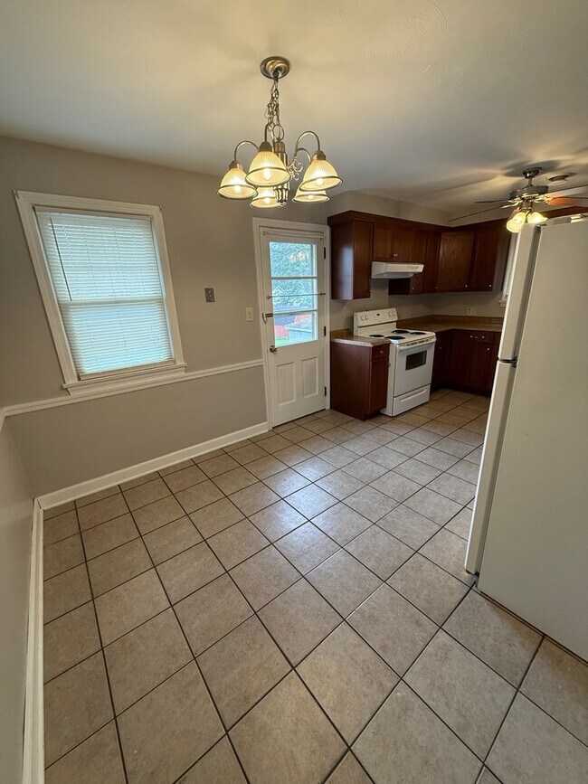 Building Photo - 5111-5113 Allen Drive