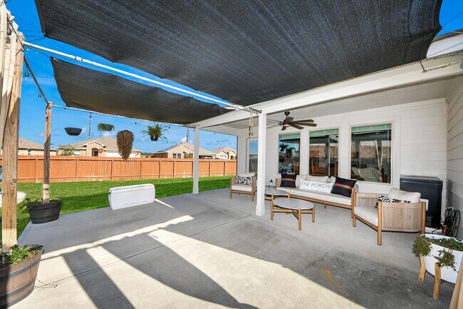 Building Photo - 4315 Nervesa Dr.