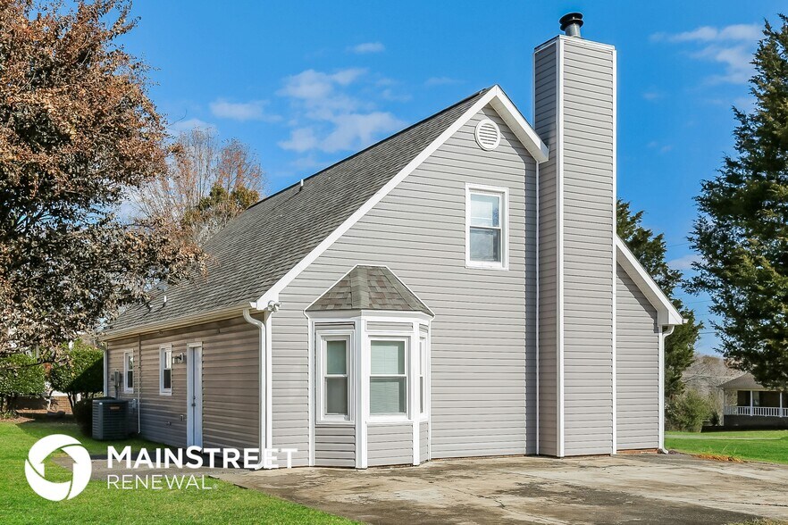 Building Photo - 2436 Dewberry Farm Ln