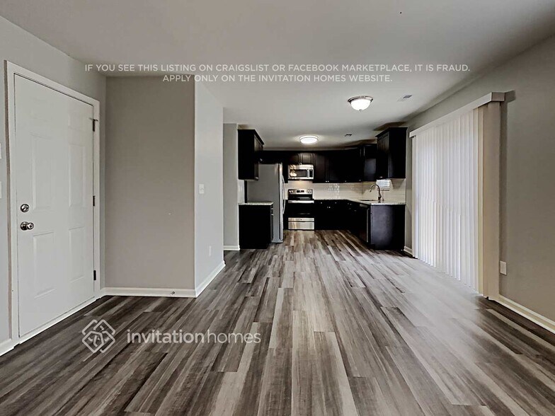 Building Photo - 10921 Dry Stone Dr