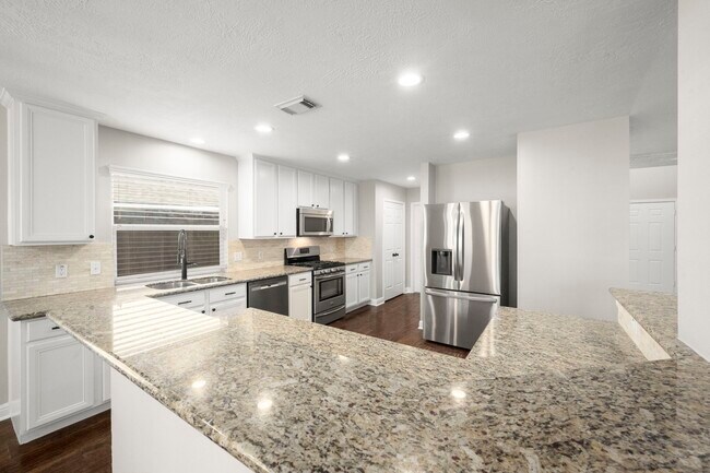 Building Photo - 7 Delta Mill Ct