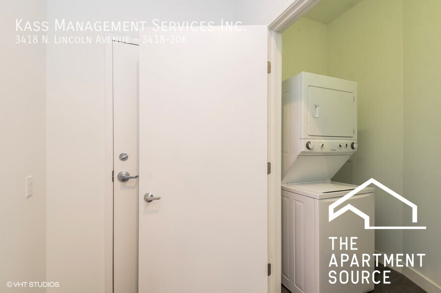 Building Photo - 3420 N Lincoln Ave