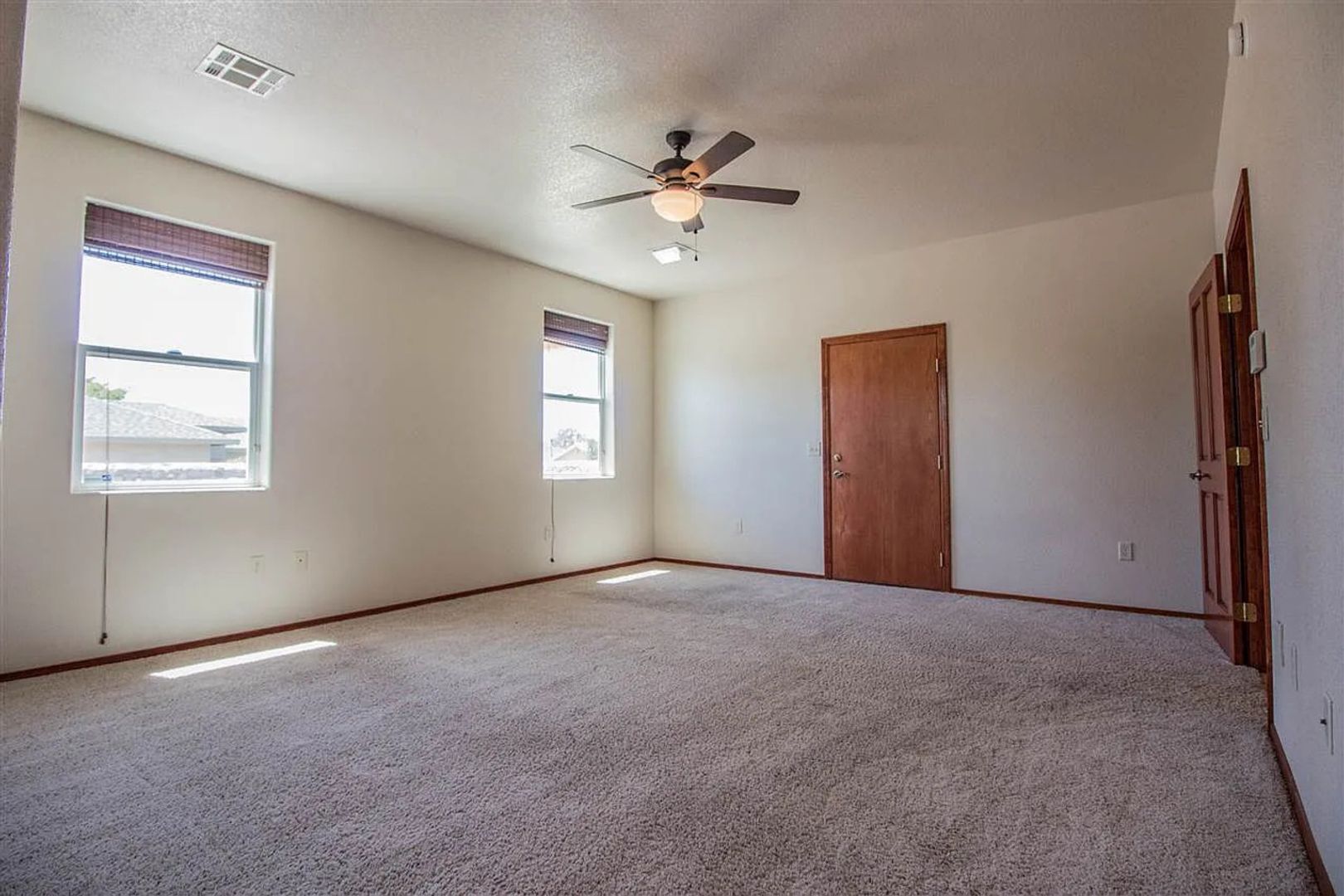 Building Photo - 2309 Saguaro Loop