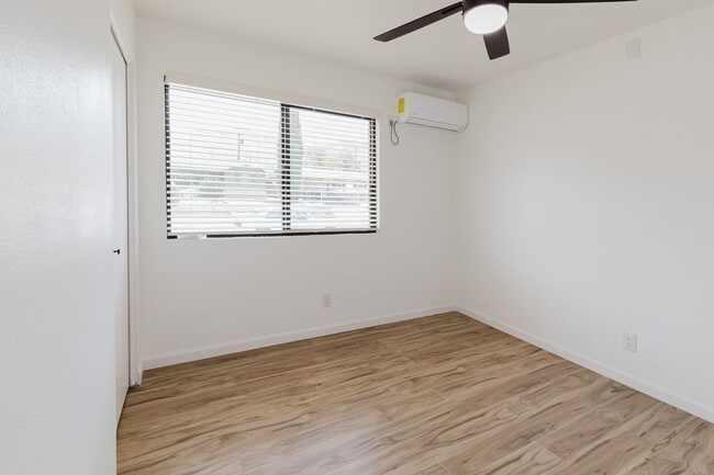 Building Photo - Newly Renovated 3 Bedroom 2 Bath Home