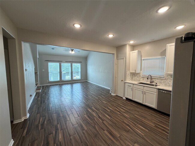 Building Photo - 4123 Knollwick Ct