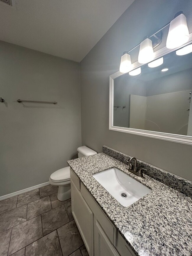 Building Photo - 5709 W Michael Cole Dr