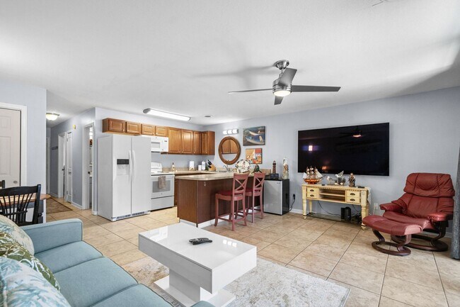Building Photo - 3700 Golf Colony Ln