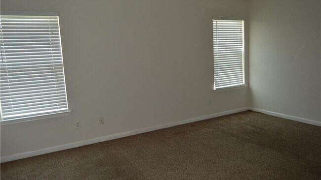 Building Photo - 1809 Herndon Dr