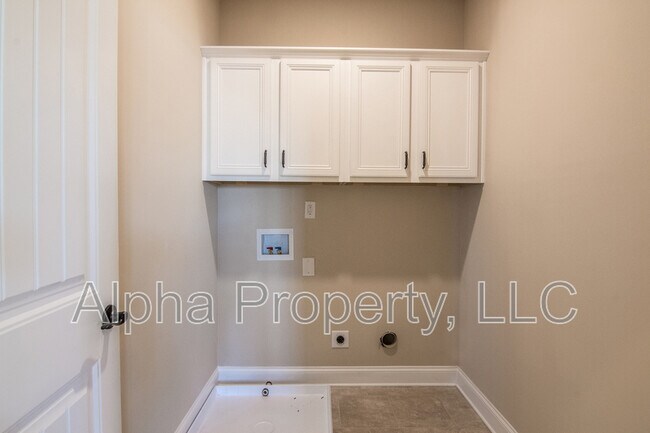 Building Photo - 14 Ossabaw Loop