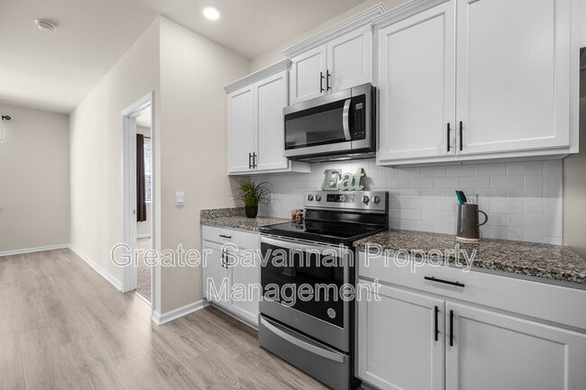 Building Photo - 84 Woodford Reserve Dr