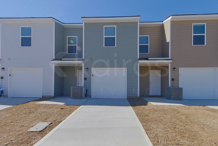 Building Photo - 307 Ironwood Ct
