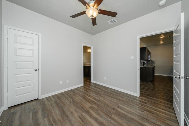 Building Photo - 1141 Trellis Pass