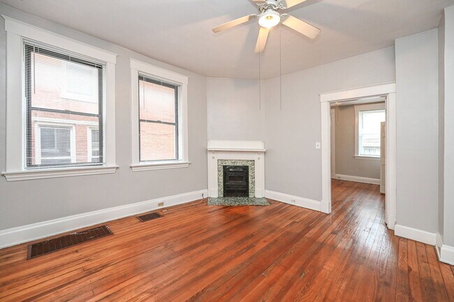Building Photo - 2342 Chickasaw St